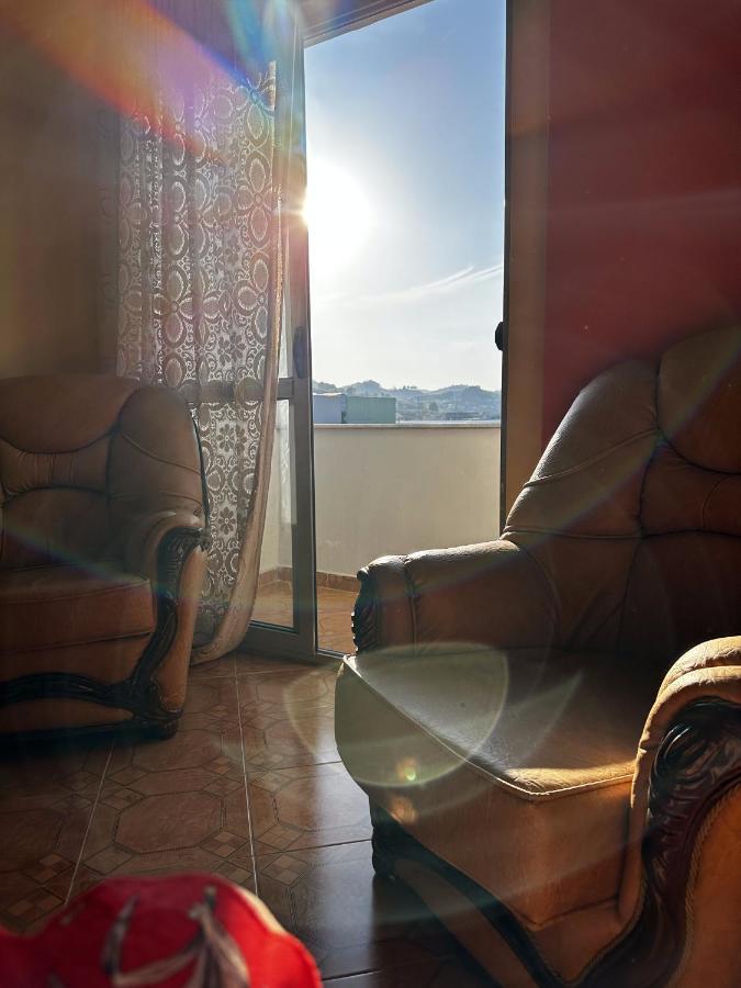 Sunny Riverside Tirana'S Oasis - Breakfast & Dinner ภายนอก รูปภาพ